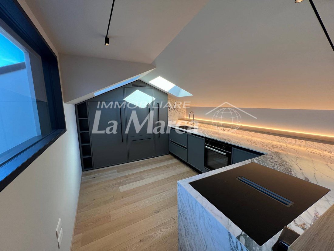 Penthouse in Cathedral - Piazza dei Signori, Treviso, Italy 2 - 17288467