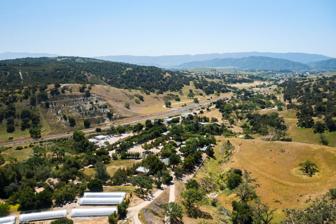 Farm Ranch in Buellton, California, United States 5 - 17288152