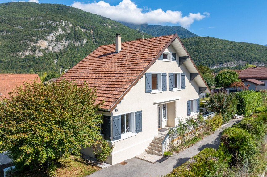 Villa in Doussard, Auvergne-Rhône-Alpes, France 2 - 17289087