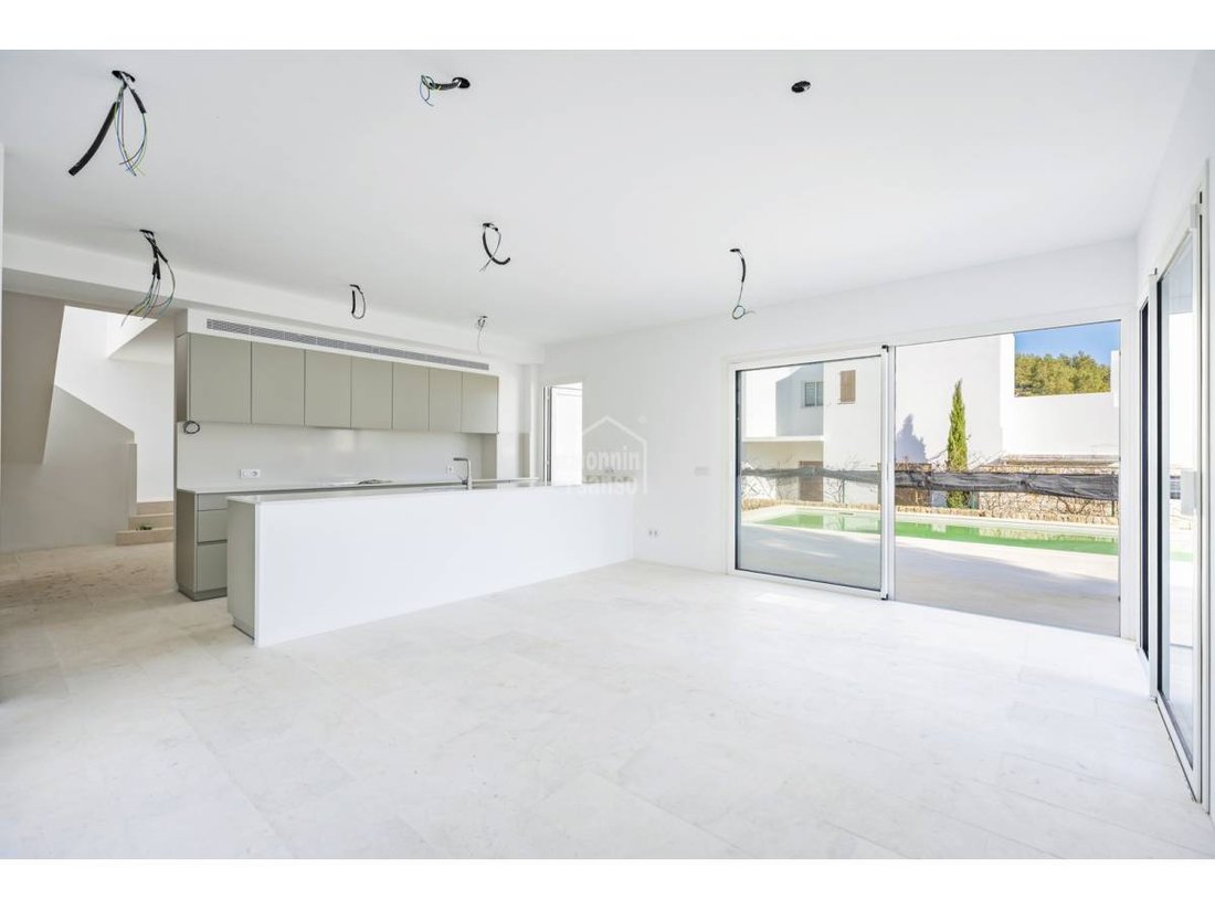 Villa in es Mercadal, Balearic Islands, Spain 3 - 14186049