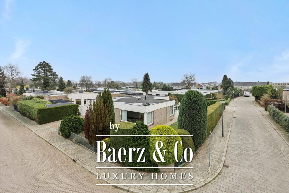 Bungalow in 's-Hertogenbosch, North Brabant, Netherlands 1 - 17292169
