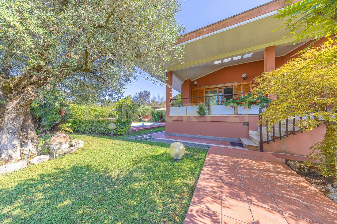 Villa in La Storta - Isola Farnese, Rome, Italy 4 - 17286423