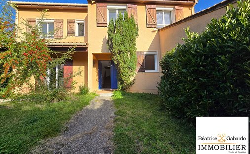 Villa in Centre-Bourg, Saint-Genis-Laval, France 1