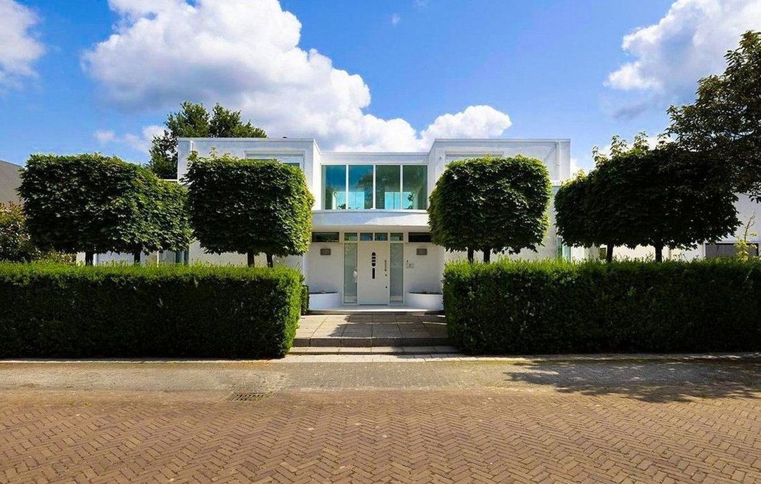 Villa in Kralingen-West, South Holland, Netherlands 1 - 16628014