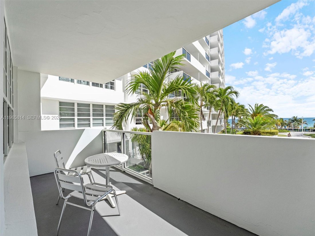 Condo in Miami Beach, Florida, United States 4 - 17289721