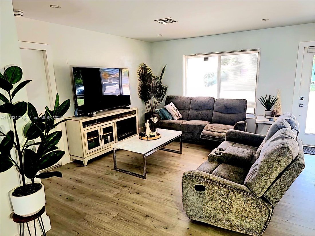 House in Oakland Park, Florida, United States 5 - 17288268