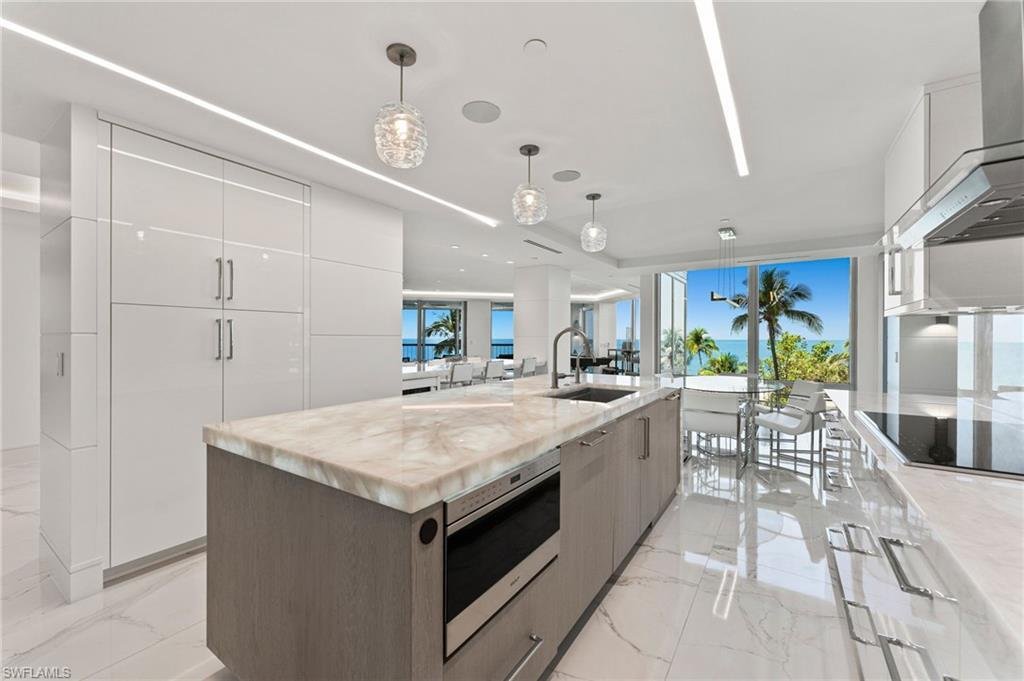 Condo in Naples, Florida, United States 5 - 16953966
