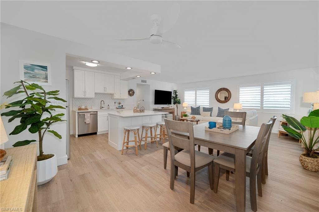 Condo in Naples, Florida, United States 2 - 16675045