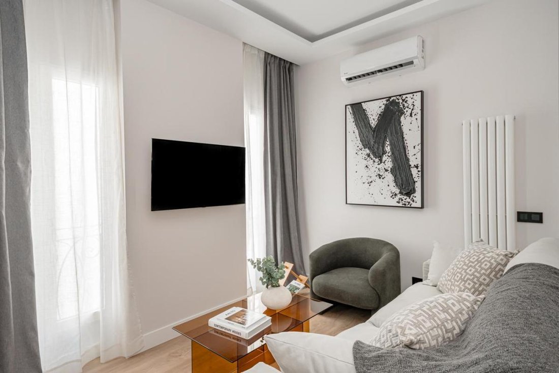 Apartment in Centro, Madrid, Spain 3 - 17286417