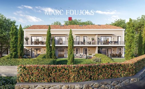 Apartment in Plateau Notre Dame Nord, Saint-Raphaël, France 1
