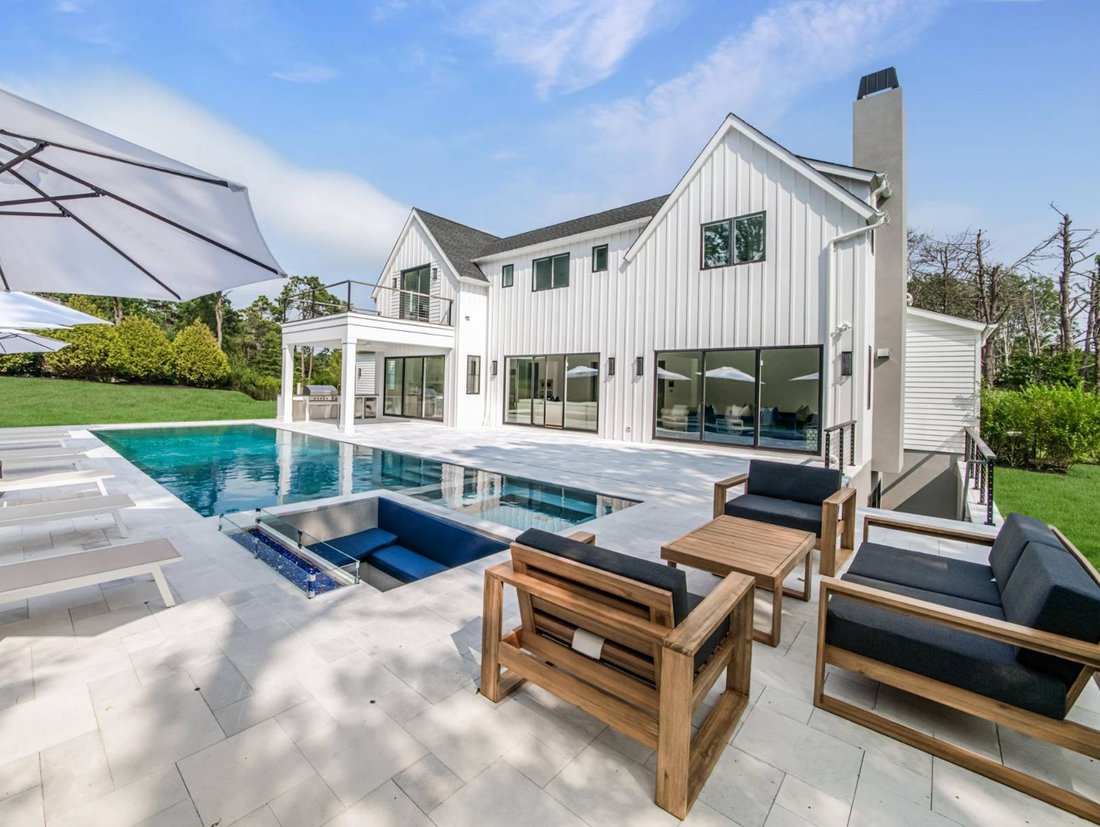 Southampton, New York, United States 1 - 17289737