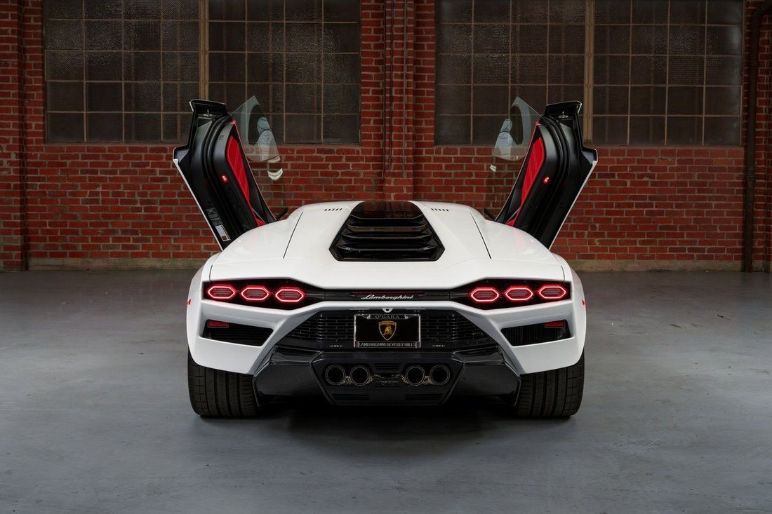 2022 Lamborghini Countach in Beverly Hills, CA, United States 4 - 15968783