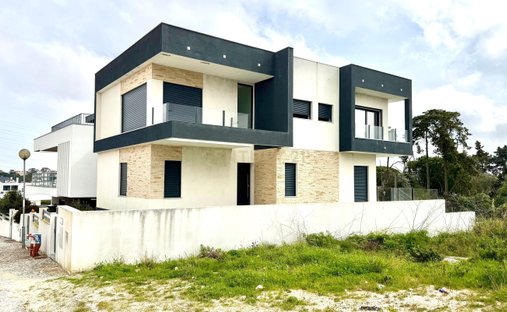 Villa en Charneca de Caparica y Sobreda, Setúbal Municipality, Portugal 1