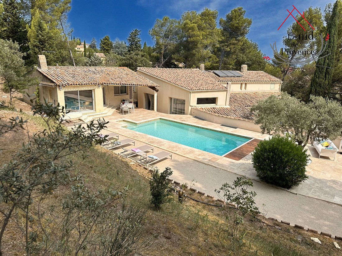 Villa in Saint-Saturnin-lès-Avignon, Provence-Alpes-Côte d'Azur, France 3 - 17290033
