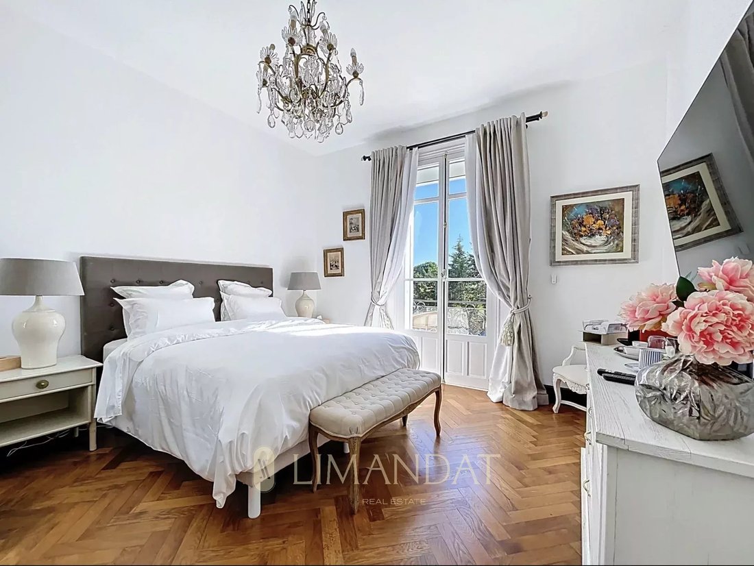Villa in Cannes, Provence-Alpes-Côte d'Azur, France 2 - 17286937