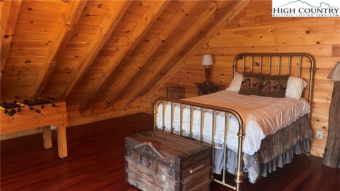 House in Spruce Pine, North Carolina, United States 5 - 17291053