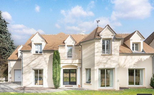 House in Villennes-sur-Seine, Ile-de-France, France 1