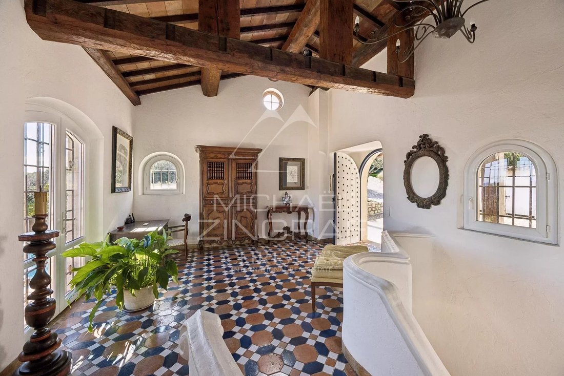 Villa in Quartiers Est les Salettes-Les Campons, La Colle-sur-Loup, France 4 - 17220123