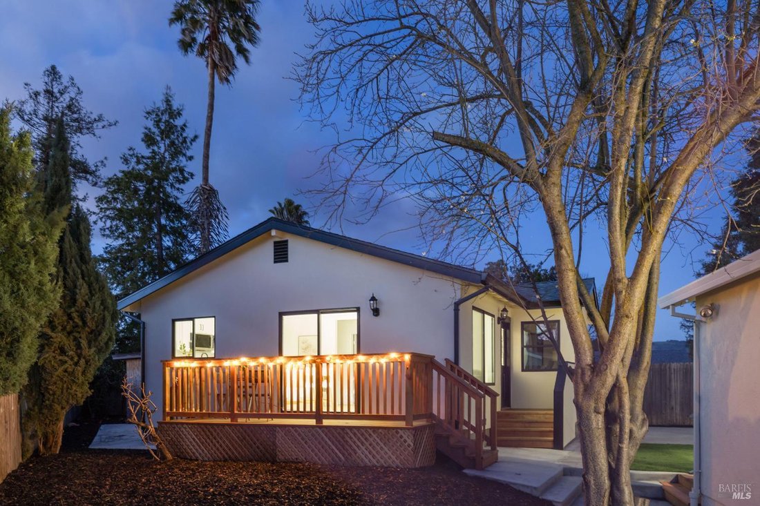 House in Petaluma, California, United States 5 - 17290108