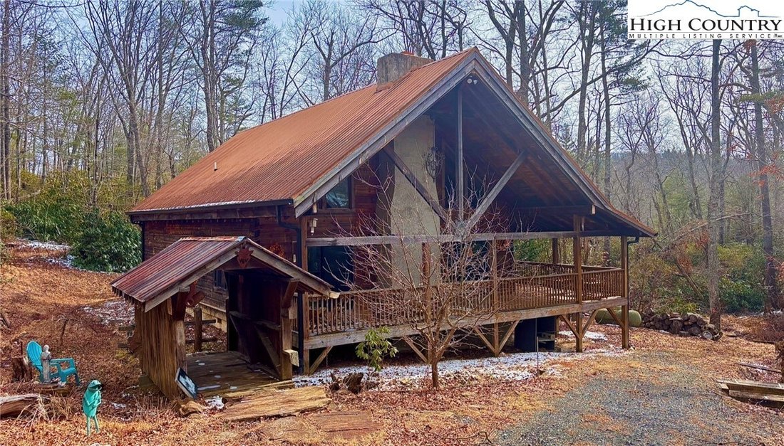 House in Spruce Pine, North Carolina, United States 1 - 17291053