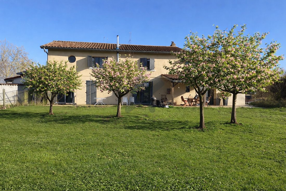 House in Arrondissement of Bourg-en-Bresse, Auvergne-Rhône-Alpes, France 2 - 16730753