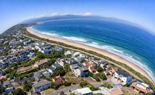 Land in Plettenberg Bay, Western Cape, South Africa 1