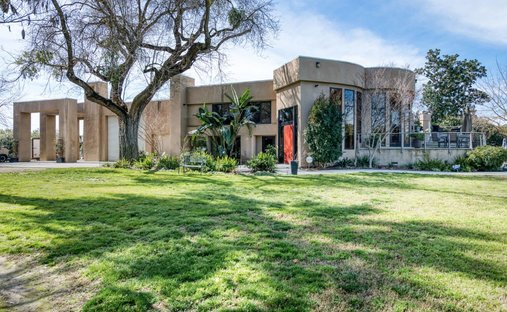 House in Reedley, California, United States 1