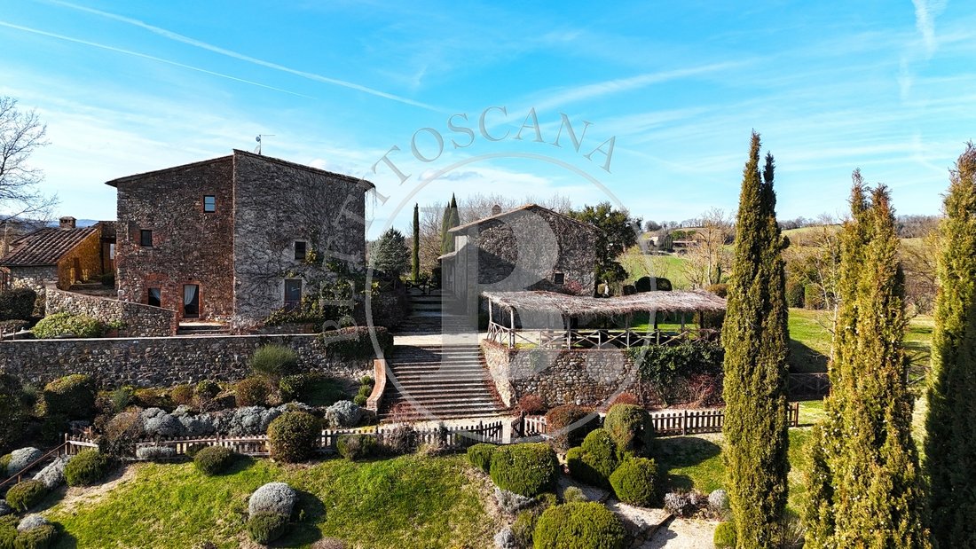 Villa in Chiusdino, Tuscany, Italy 5 - 17292082