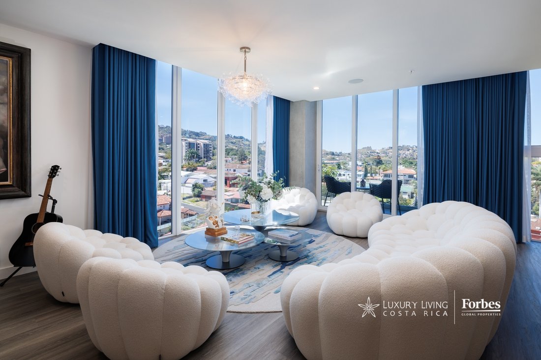 Penthouse in San Rafael de Escazú, San José Province, Costa Rica 1 - 17287405