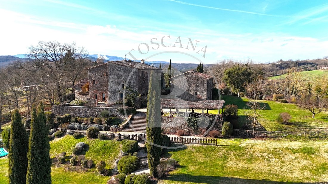 Villa in Chiusdino, Tuscany, Italy 1 - 17292082