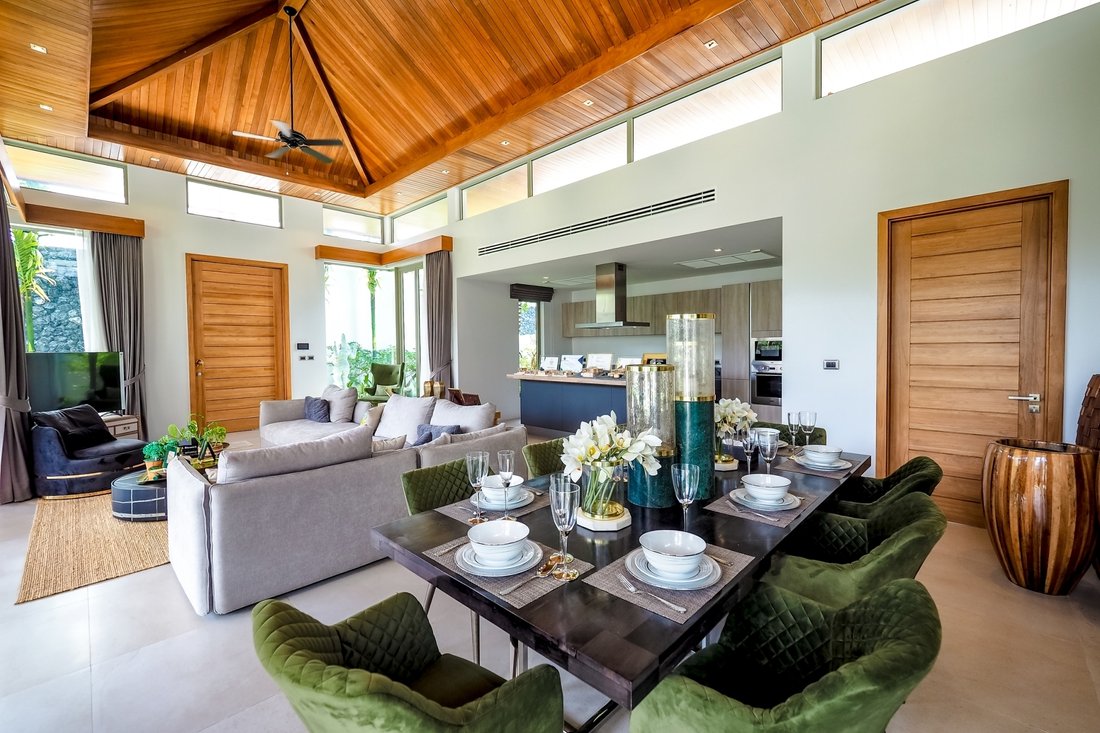 Villa in Choeng Thale, Phuket, Thailand 2 - 17290504