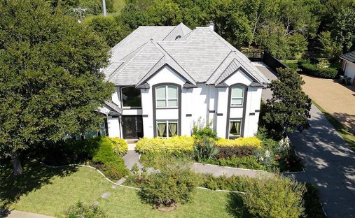House in Arlington, Texas, United States 1