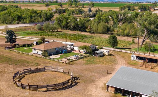 House in Berthoud, Colorado, United States 1