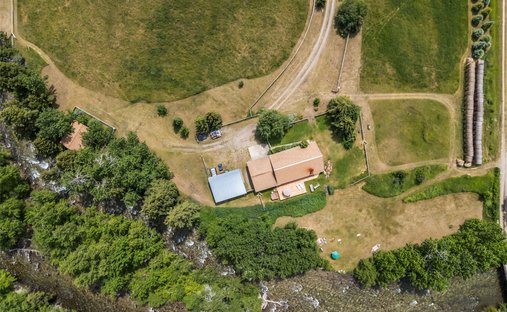 House in Mc Leod, Montana, United States 1