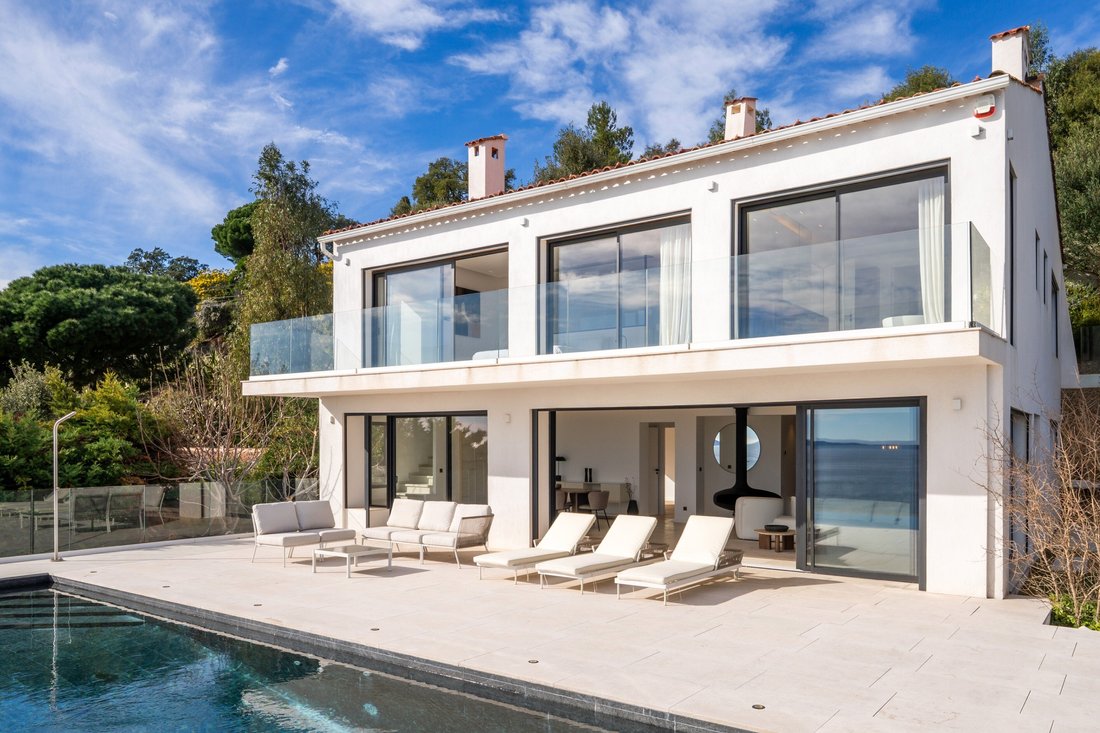 House in Rayol-Canadel-sur-Mer, Provence-Alpes-Côte d'Azur, France 5 - 17167830