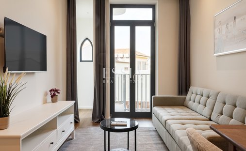 Apartment in Cedofeita, Santo Ildefonso, Se, Miragaia, Sao Nicolau e Vitoria, Porto District, Portugal 1