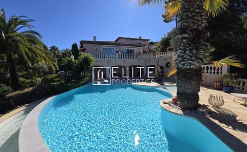 House in Les Adrets-de-l'Estérel, Provence-Alpes-Côte d'Azur, France 1