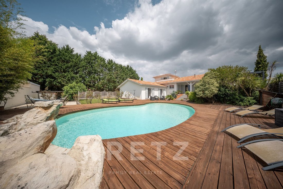 House in Loustalot, Gradignan, France 2 - 17291329