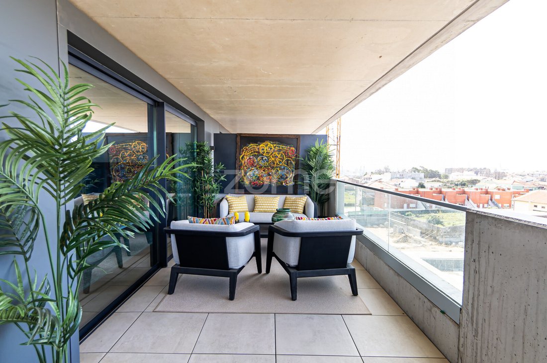 Apartment in Matosinhos e Leca da Palmeira, Porto District, Portugal 1 - 17290438