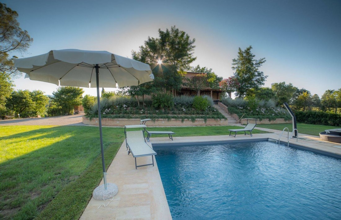 Country House in Chiusi, Tuscany, Italy 2 - 17290608