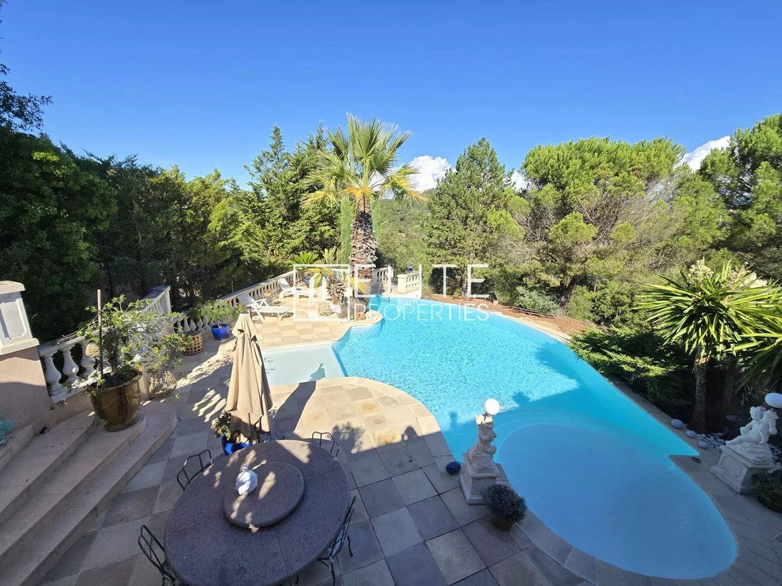 House in Les Adrets-de-l'Estérel, Provence-Alpes-Côte d'Azur, France 2 - 17290048