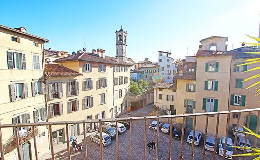 Apartment in Upper Town, Bergamo, Lombardy 1