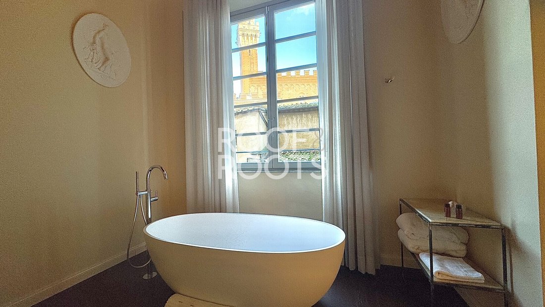 Apartment in Siena, Tuscany, Italy 3 - 17292544
