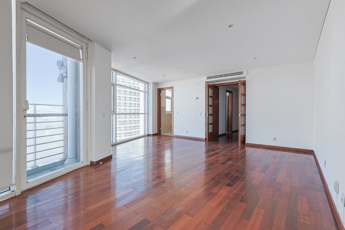 Apartment in Parque das Nacoes, Lisbon, Portugal 3 - 17292585