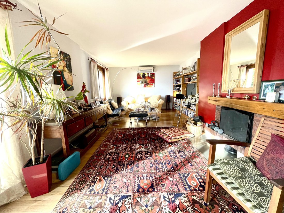 House in Veyrier-du-Lac, Auvergne-Rhône-Alpes, France 3 - 17297285