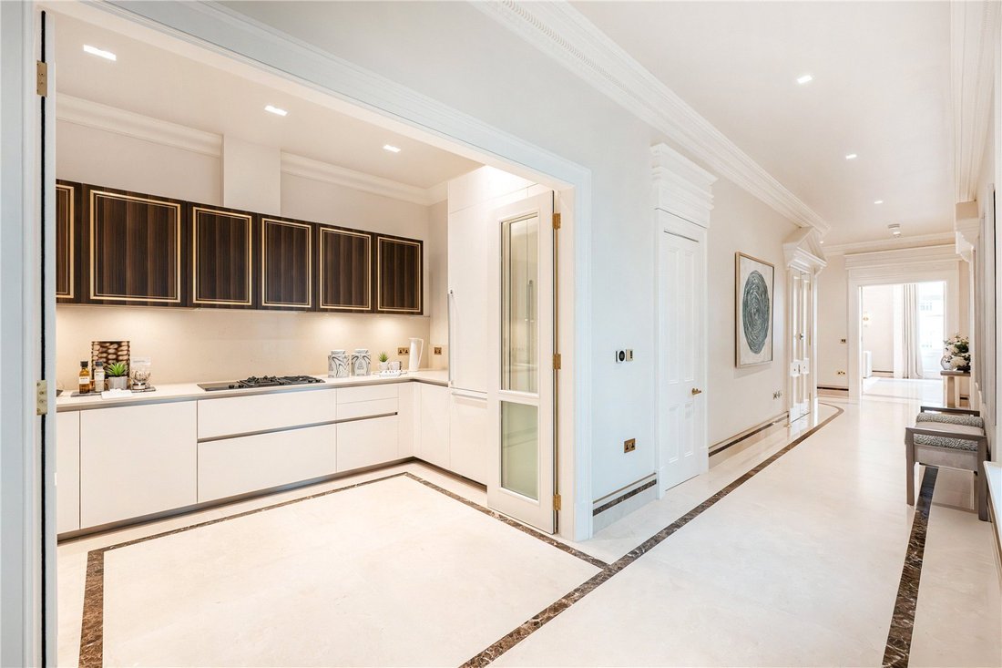 Apartment in Mayfair, Westminster, England 4 - 17298741