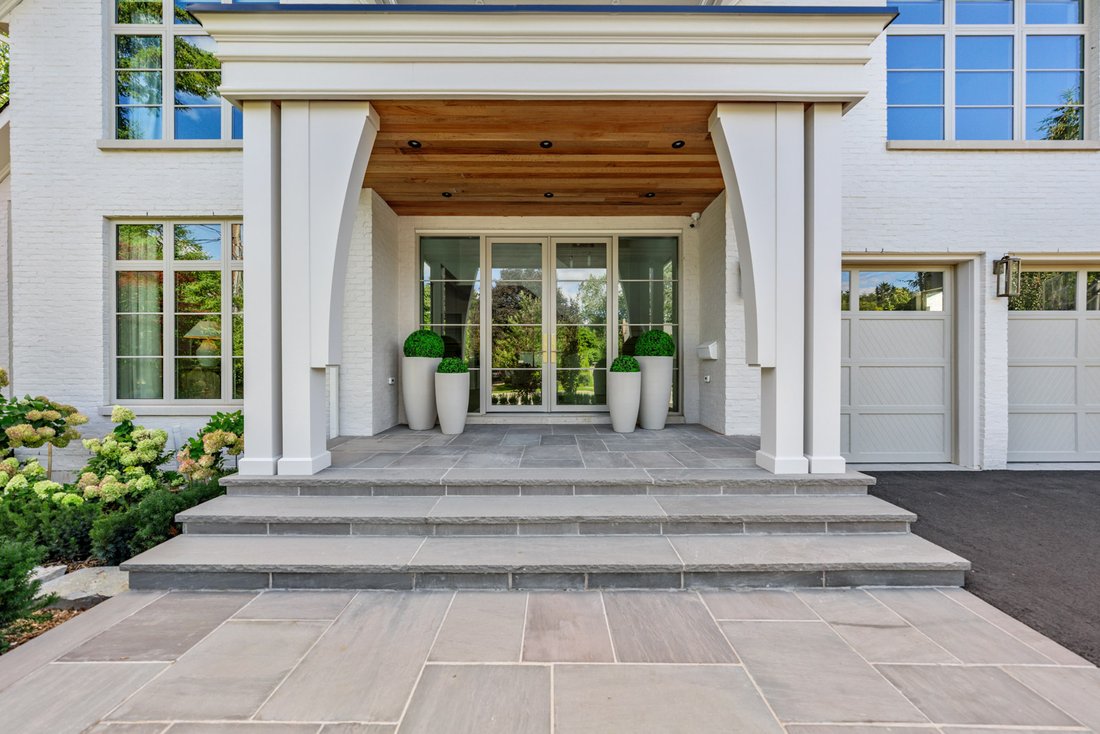 House in Burlington, Ontario, Canada 5 - 17296546