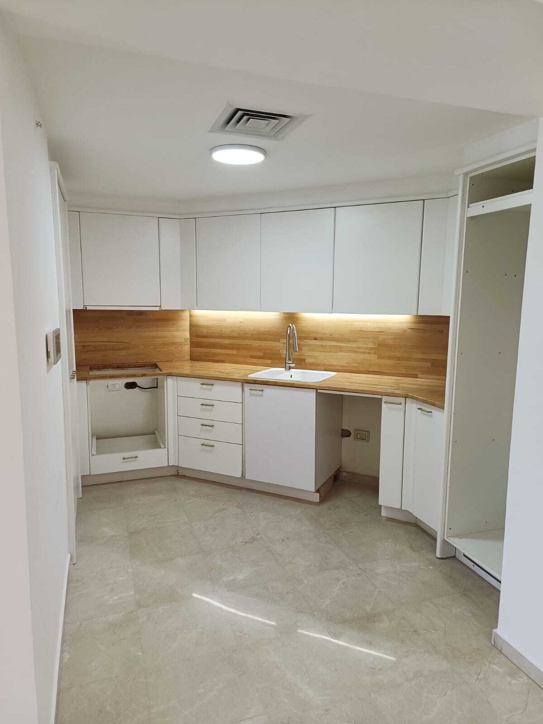 Apartment in Tel Aviv-Yafo, Tel Aviv District, Israel 5 - 17293416