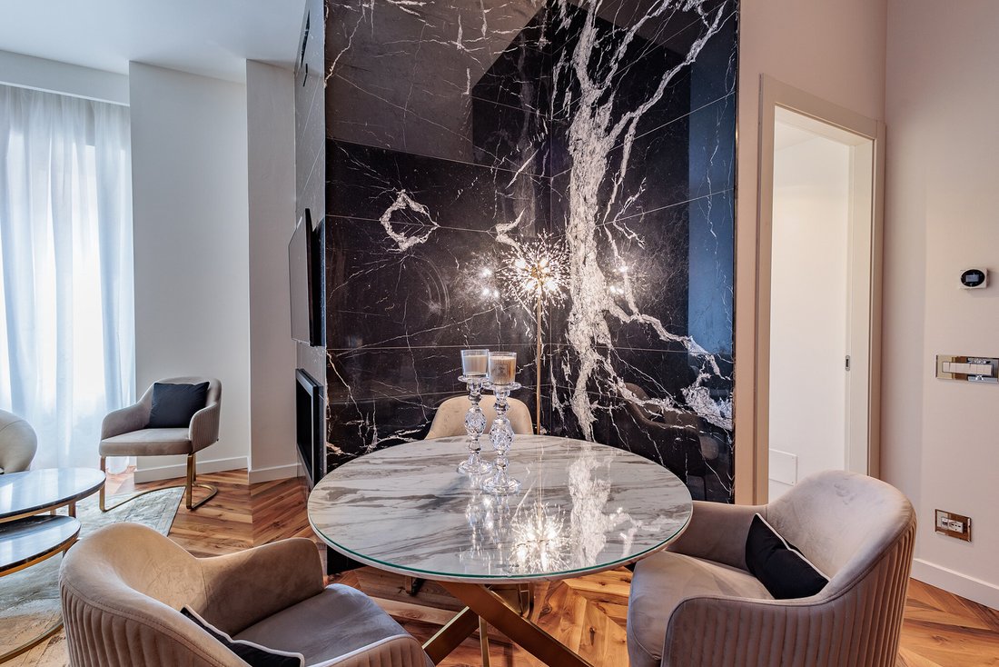 Apartment in Historic Center, Milan, Lombardy 4 - 17300027