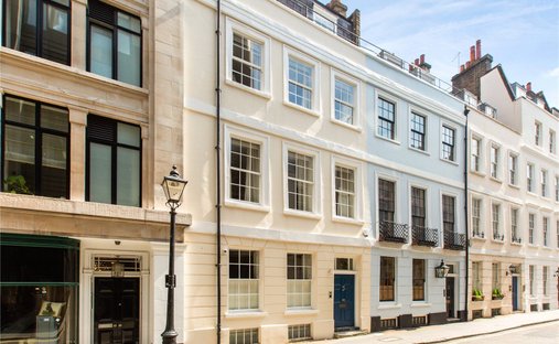 House in St Jamess, Westminster, England 1